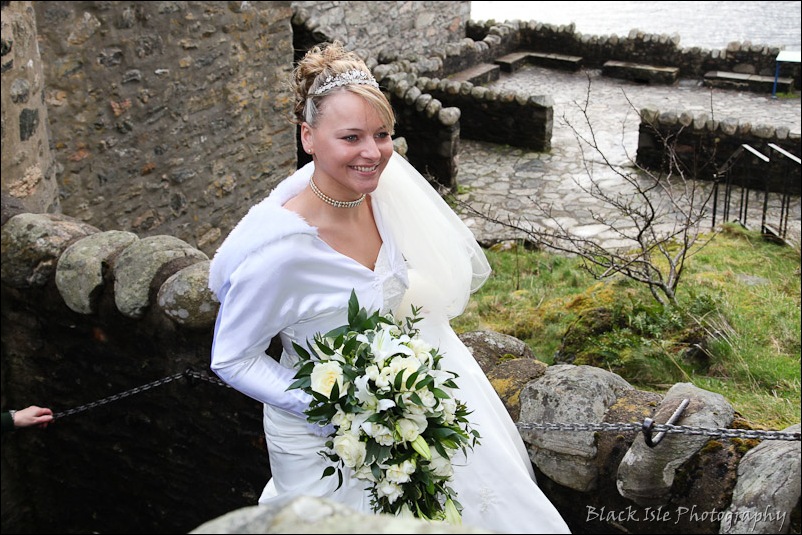 Wedding photograph Eilean Donan Castle-20
