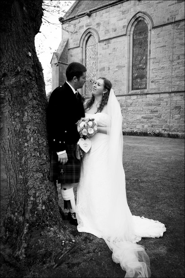 wedding photography at Dornoch Cathedral-9105