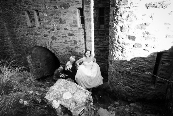 wedding photography at Eilean Donan Castle-0537-2