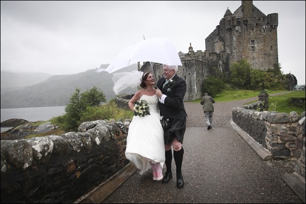 wedding photography at Eilean Donan Castle-0937