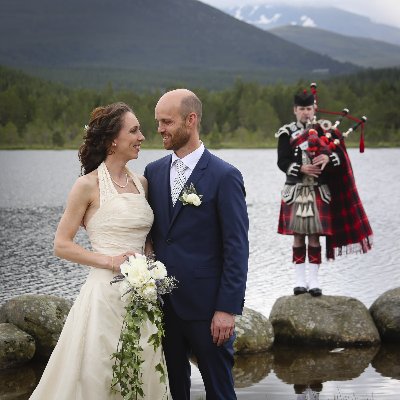 wedding photography at the Hilton Coylumbridge and Loch Morlich, Aviemore-1023-4 - Copy