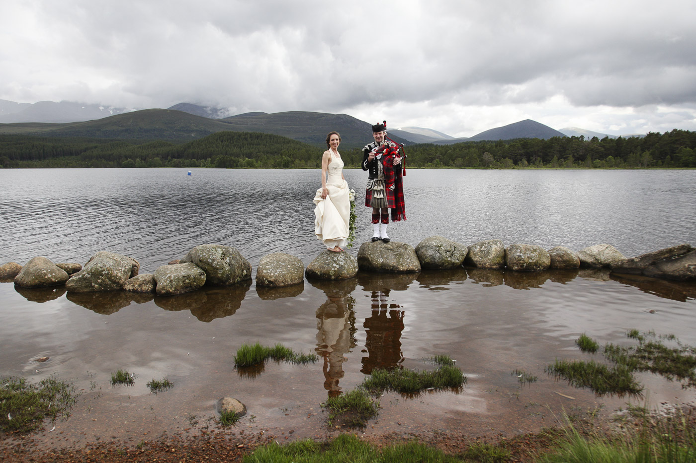 wedding photography at the Hilton Coylumbridge and Loch Morlich, Aviemore-1346